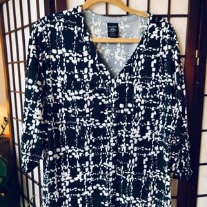 Plus Size NWT Blouse Size 2X 18/20W